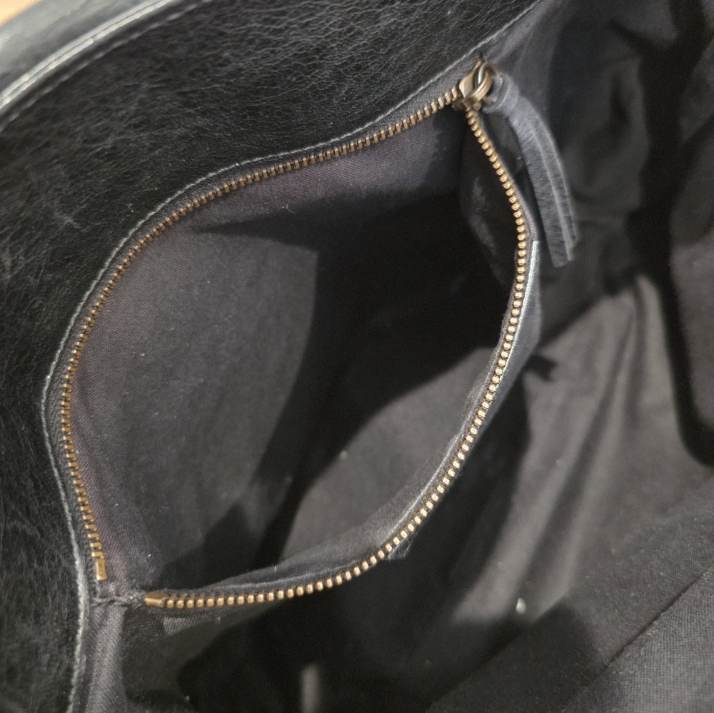 Balenciaga Black Leather Women's Bag - Picture 8 of 11